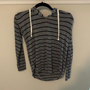 Hollister Gray Stripped Long Sleeve